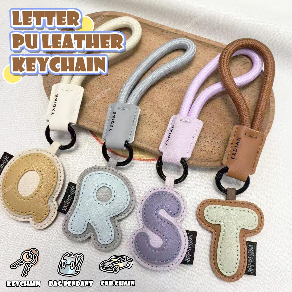 26 Alphabet PU Leather Keychai - Monogram Keychain Leather recension och pris